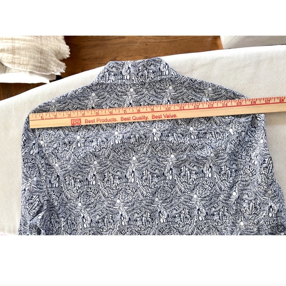 PS PAUL SMITH Button Down Shirt with Navy Blue Rabbit Print - 40 (US 4) - Picture 10 of 14